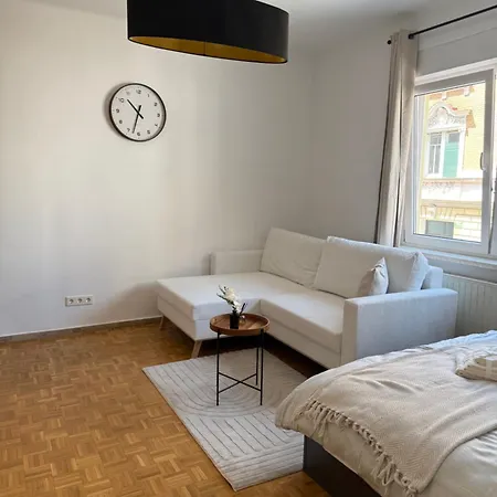 Hotel apartamentowy Grazis 3*